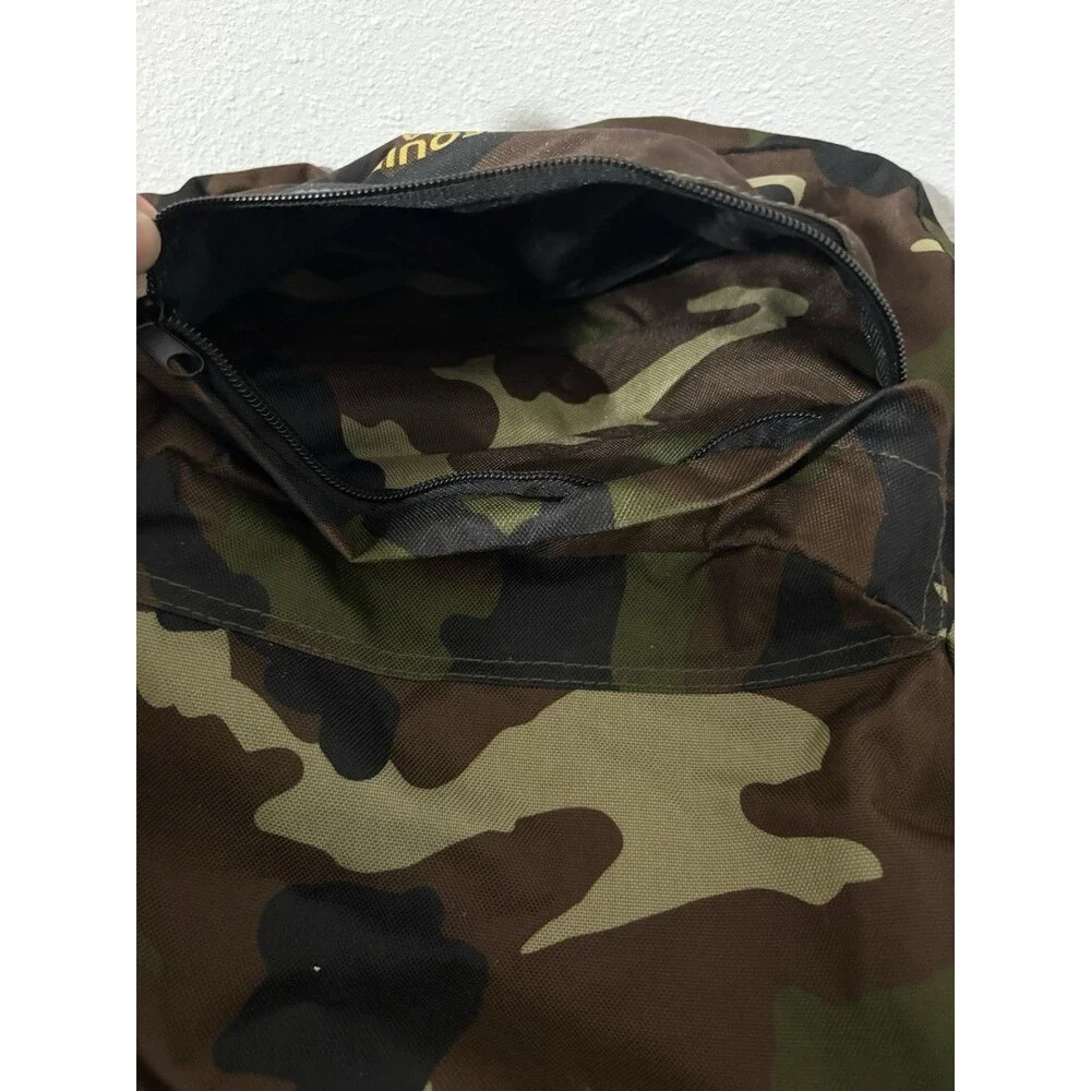 Army Camouflage Multicolor Zip Backpack, Adjustable Straps